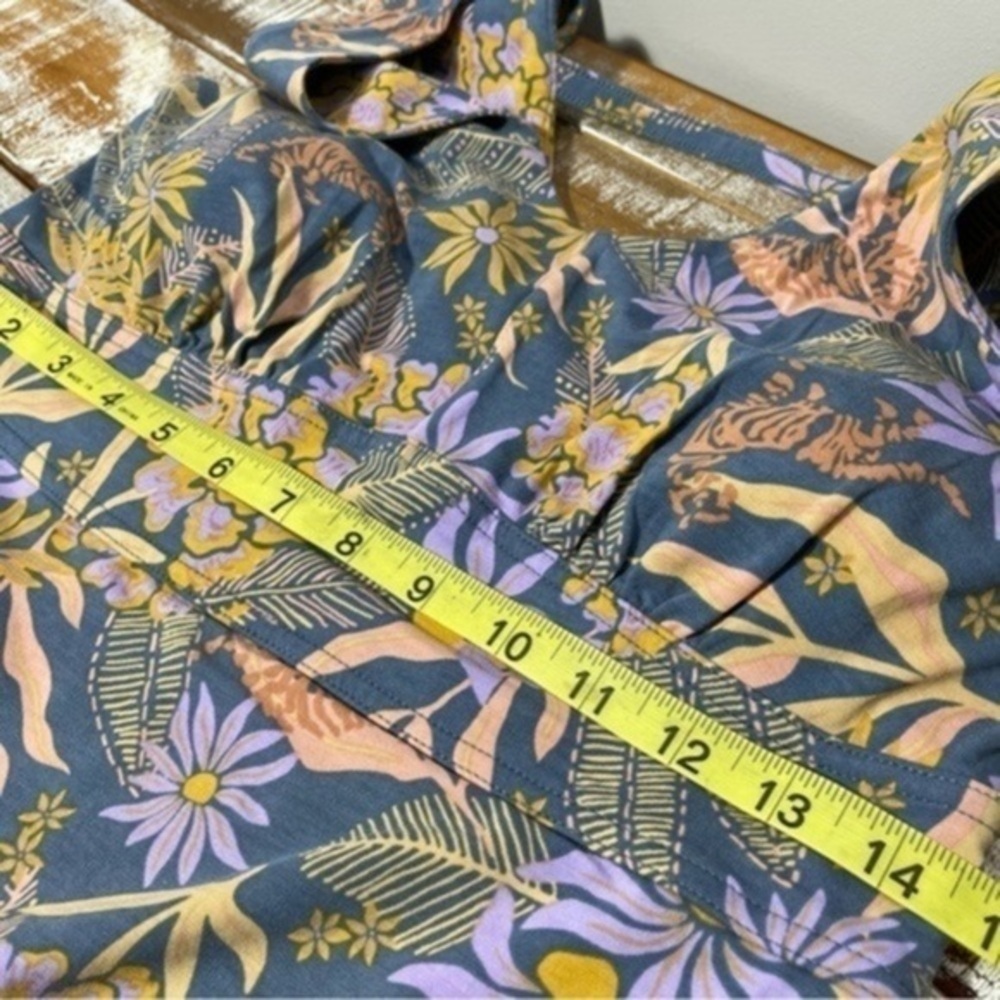 NWT Sherpa NEHA MIDI DRESS Size S Color HAZE TIGER FLORAL - Picture 15 of 16